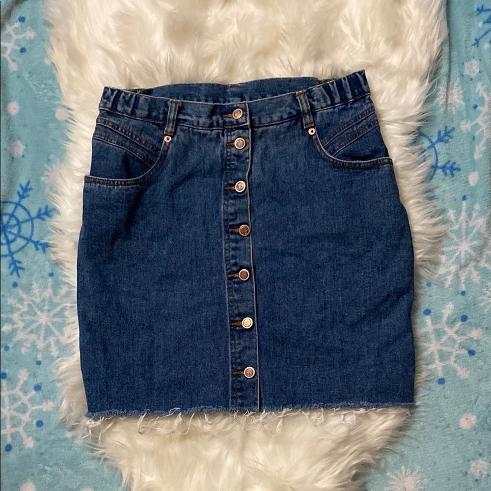 Super cute knee length denim skirt